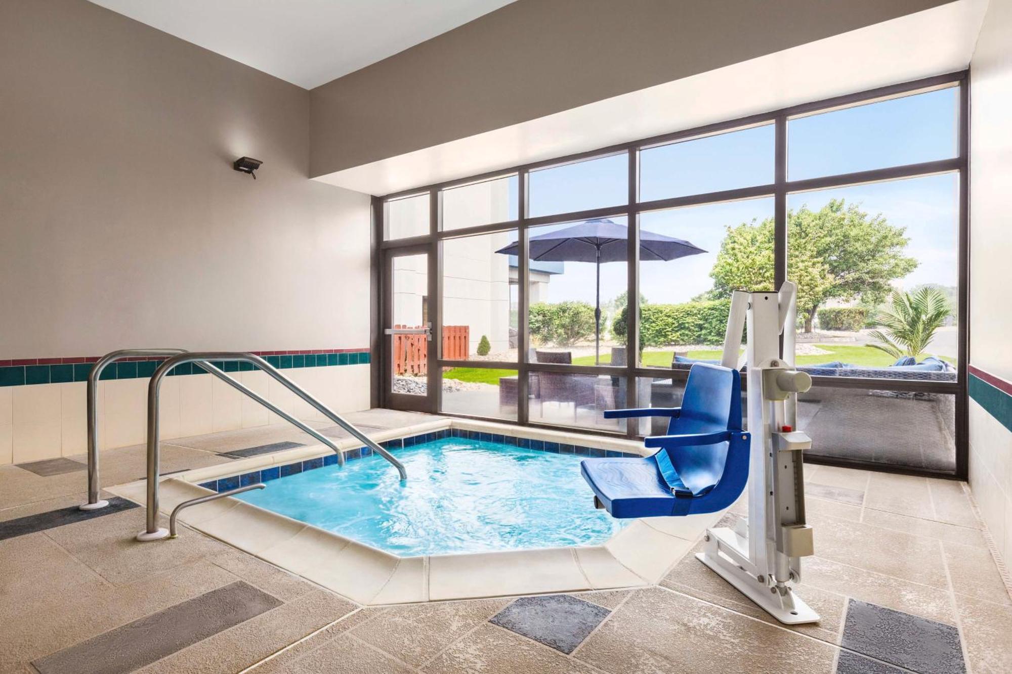 Hampton Inn Quakertown Zewnętrze zdjęcie